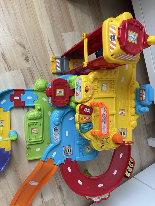 Garaż vtech autka tut tut sprawny