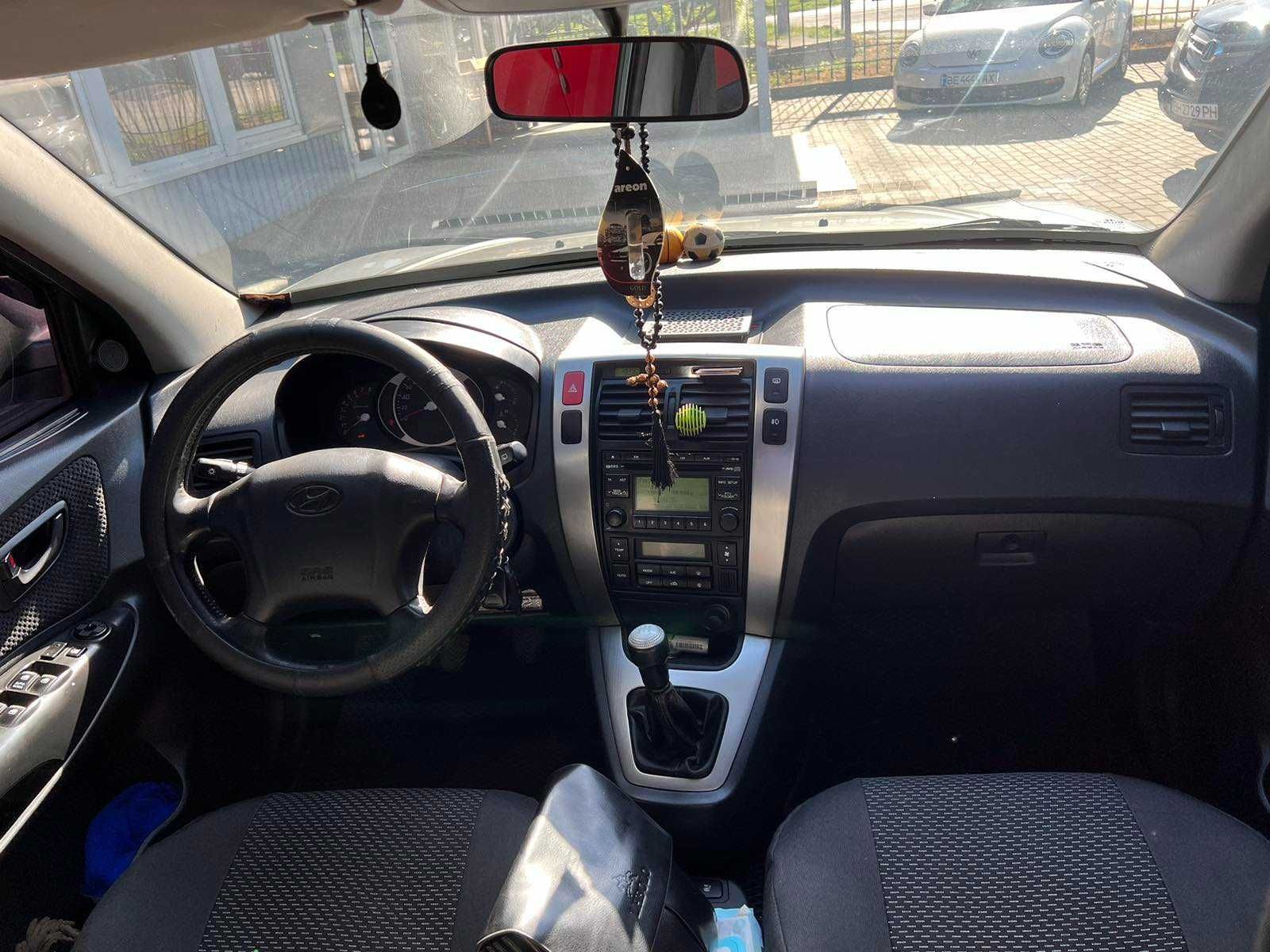 Hyundai Tucson 2011 року 2,0 л. газ/бензин