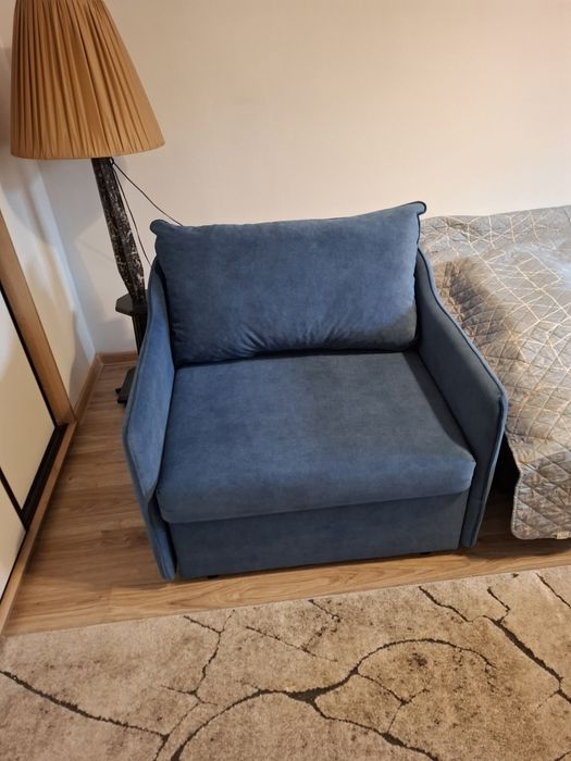 Fotel rozkładany z funkcją spania Black Red White.