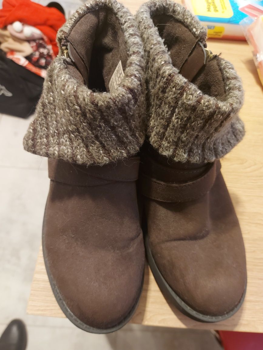 Nowe markowe buty damskie 38 skóra