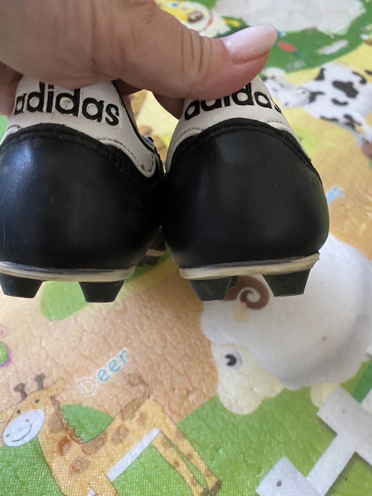 Футзал кросівки для зала  сороконожки adidas детские 31 размер