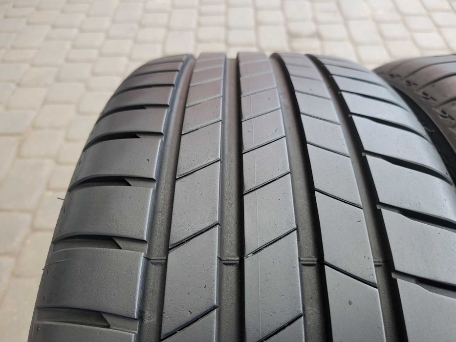215 / 40  R 18   Bridgestone