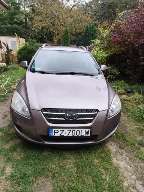 Kia Ceed stan - do poprawek blacharskich