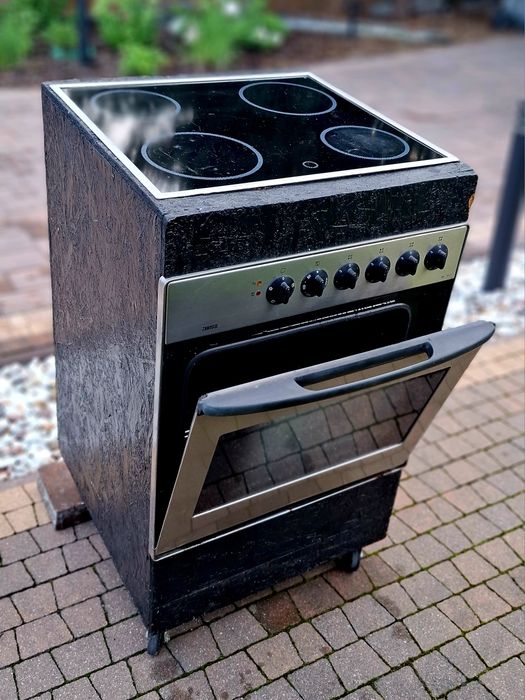 Kuchenka piekarnik Zanussi plus płyta elektryczna