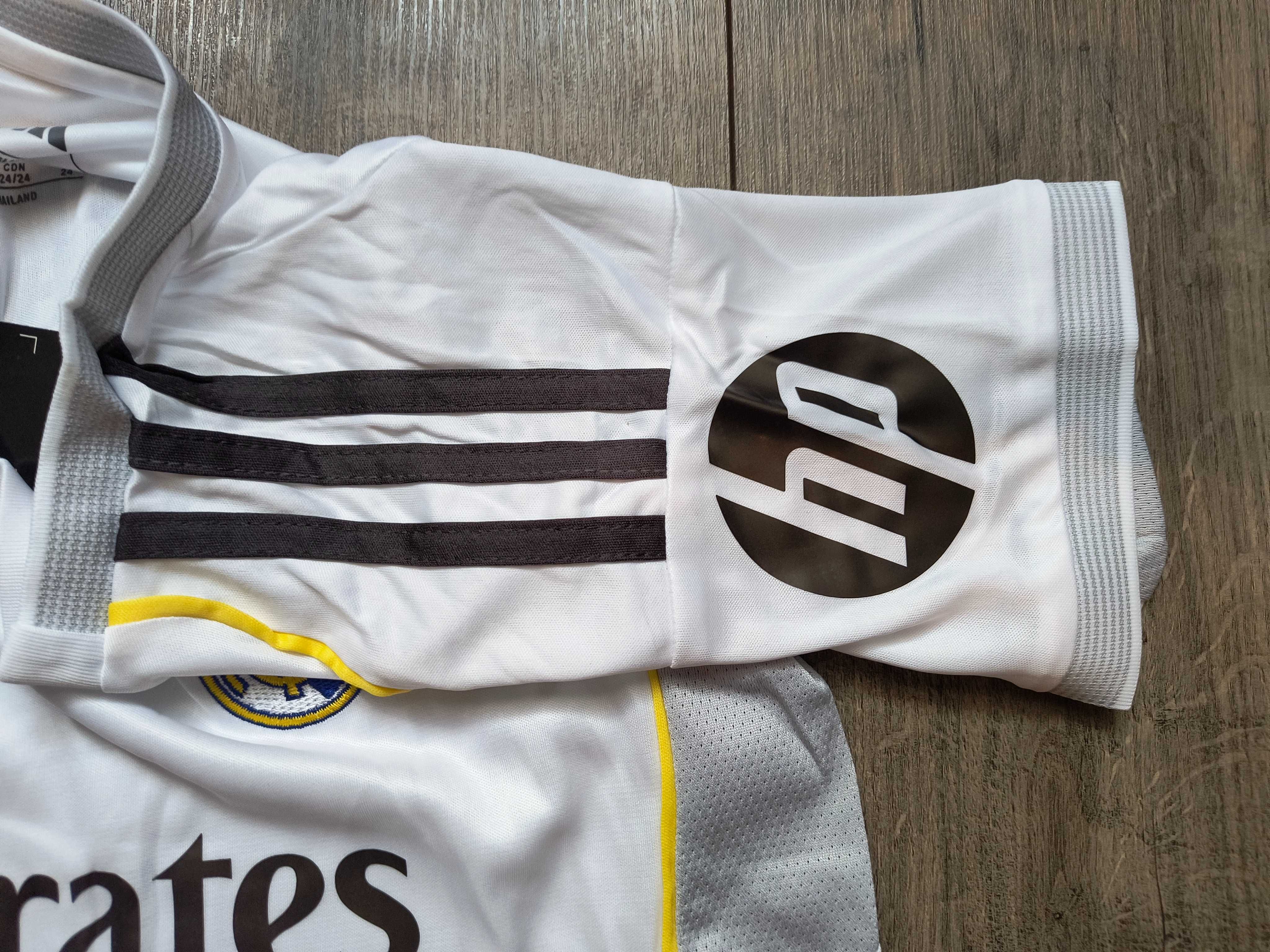 Strój dziecięcy Adidas Real Madryt 2025/26 Mbappe 9 roz. na 125-135cm