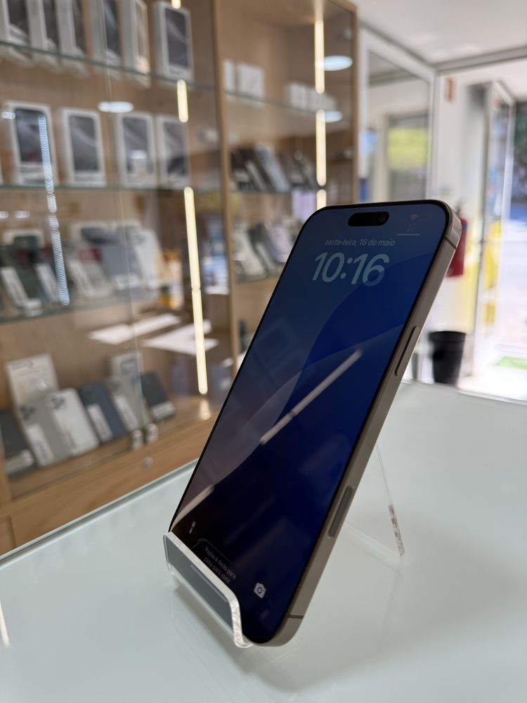 IPHONE 16 PRO MAX 256GB - apenas 70 ciclos carga