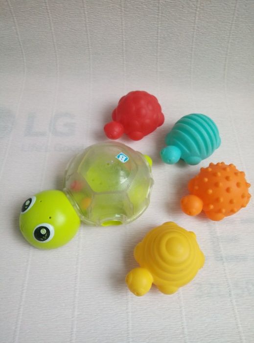 для купания, игрушка. для малыша. младенца
