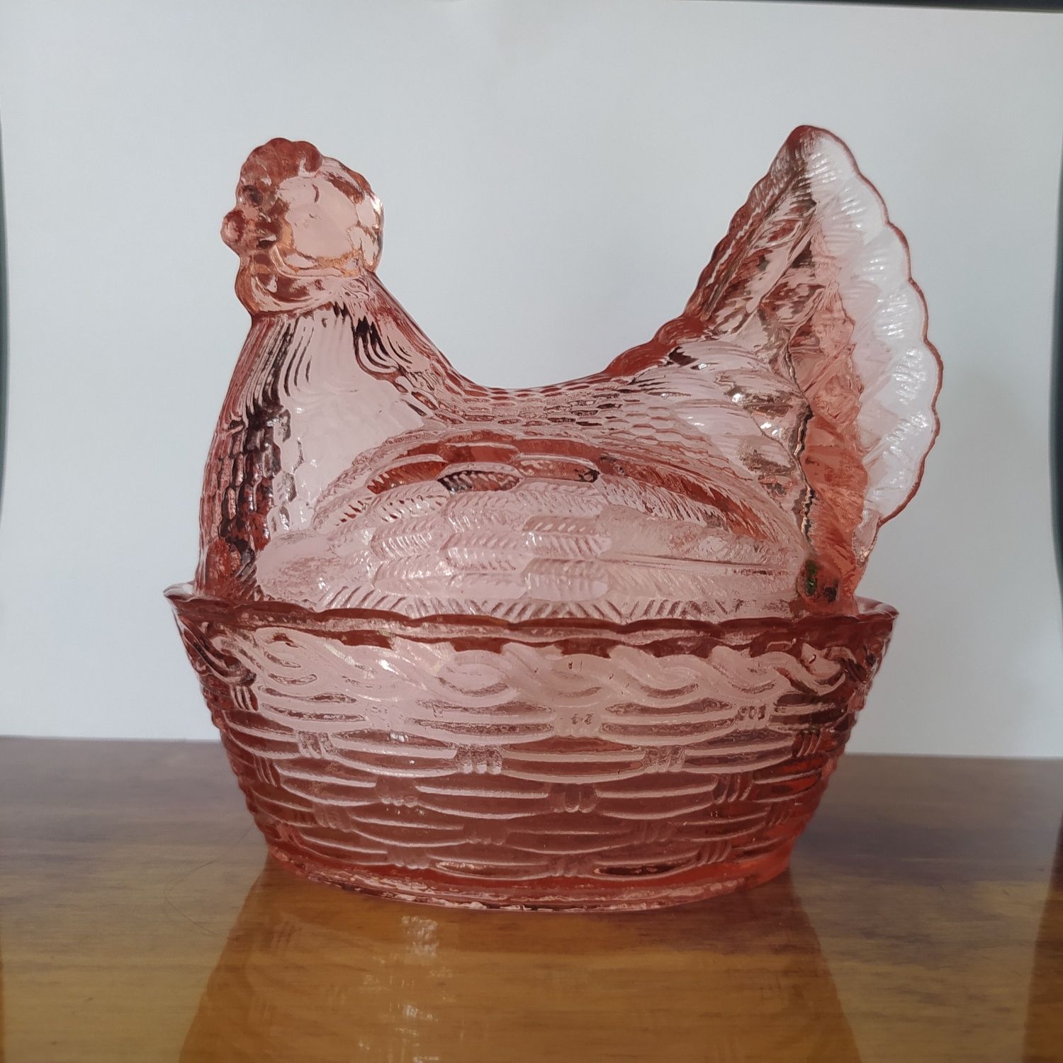 Kura HSG Ząbkowice rozalinowa różowa kurka szklana średnia 13cm