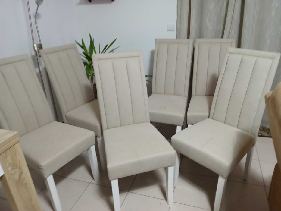 Conjunto de cadeiras sala jantar, bom estado