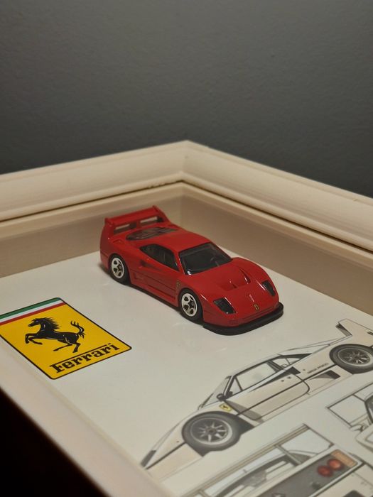 Ferrari F40 RED Shadow Box Gablotka prezent hot wheels
