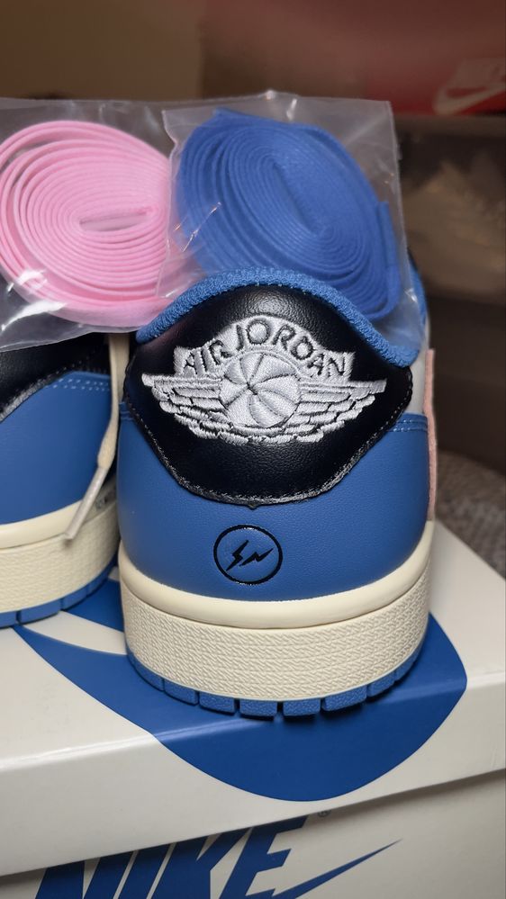 Air Jordan 1 Fragment x Travis Scott  43