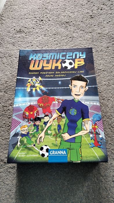 Gra kosmiczny wykop piłka nożna Lewandowski