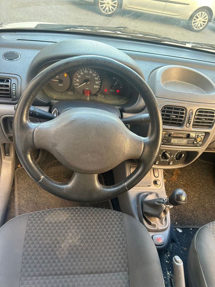 Renault Clio Van 1.9d 1999