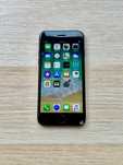 Wyświetlacz iPhone 7 – Szkło Pęknięte, Dotyk Sprawny