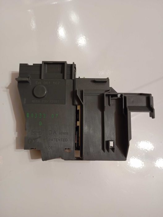 Замок (люка двери) Whirlpool для стиральной машины Оригинал новый