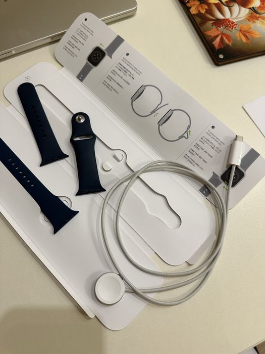 Ремінець/зарядний кабель apple watch 7