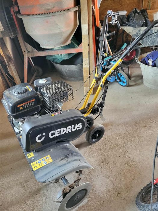 Glebogryzarka CEDRUS GL01