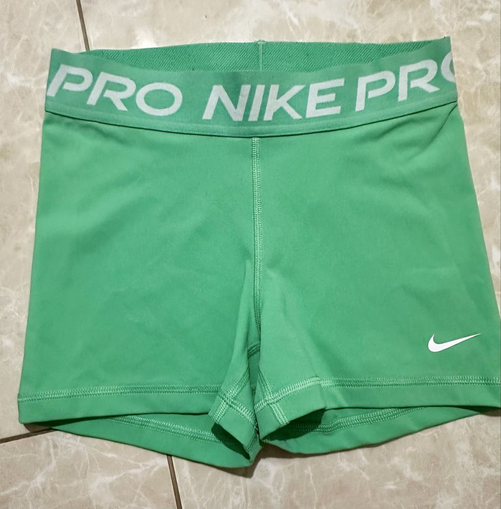 Спортивные шорты nike pro 365 р.s