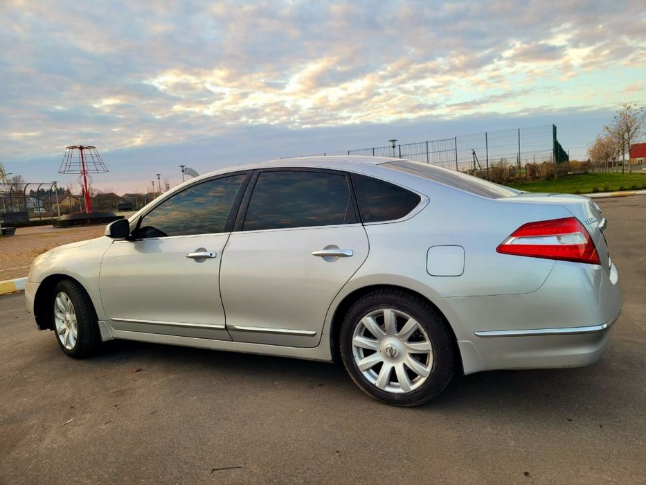Nissan Teana Нісан Тіана ГАЗ 2.5 повна комплектація