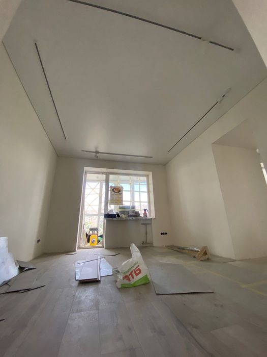 Продам 4к квартиру Бульвар Краматорський .