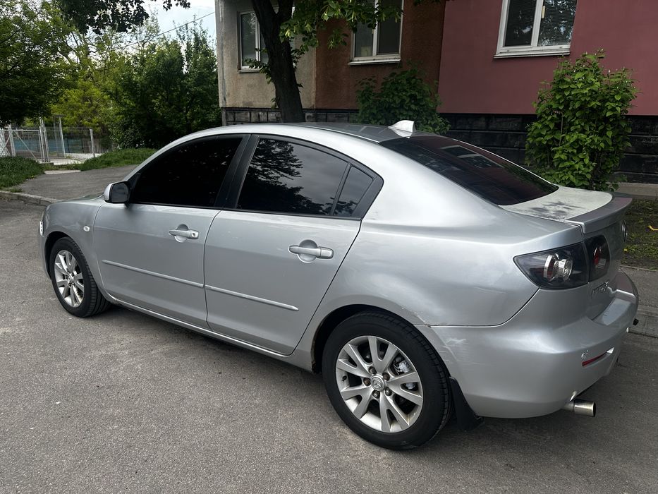 Продаю авто Mazda 3 2006 року