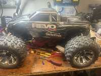 Traxxas revo 3.3