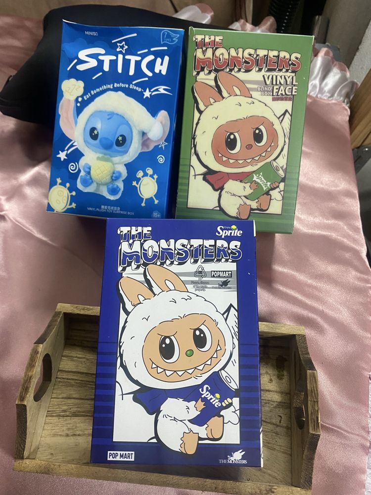 Brinquedos La Bubu com roupa e surpresas