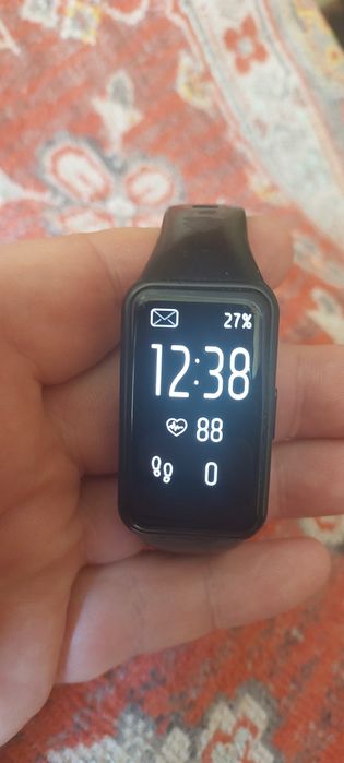 Часы Honor band 6