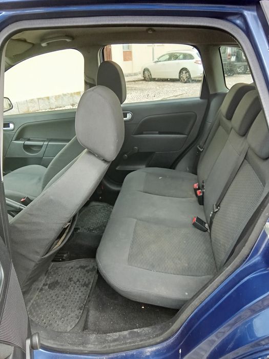 Vendo Ford fiesta Ano 2007 com apenas 157mil KMS reais