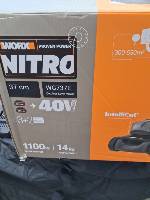 Kosiarka akumulatorowa Worx WG737E