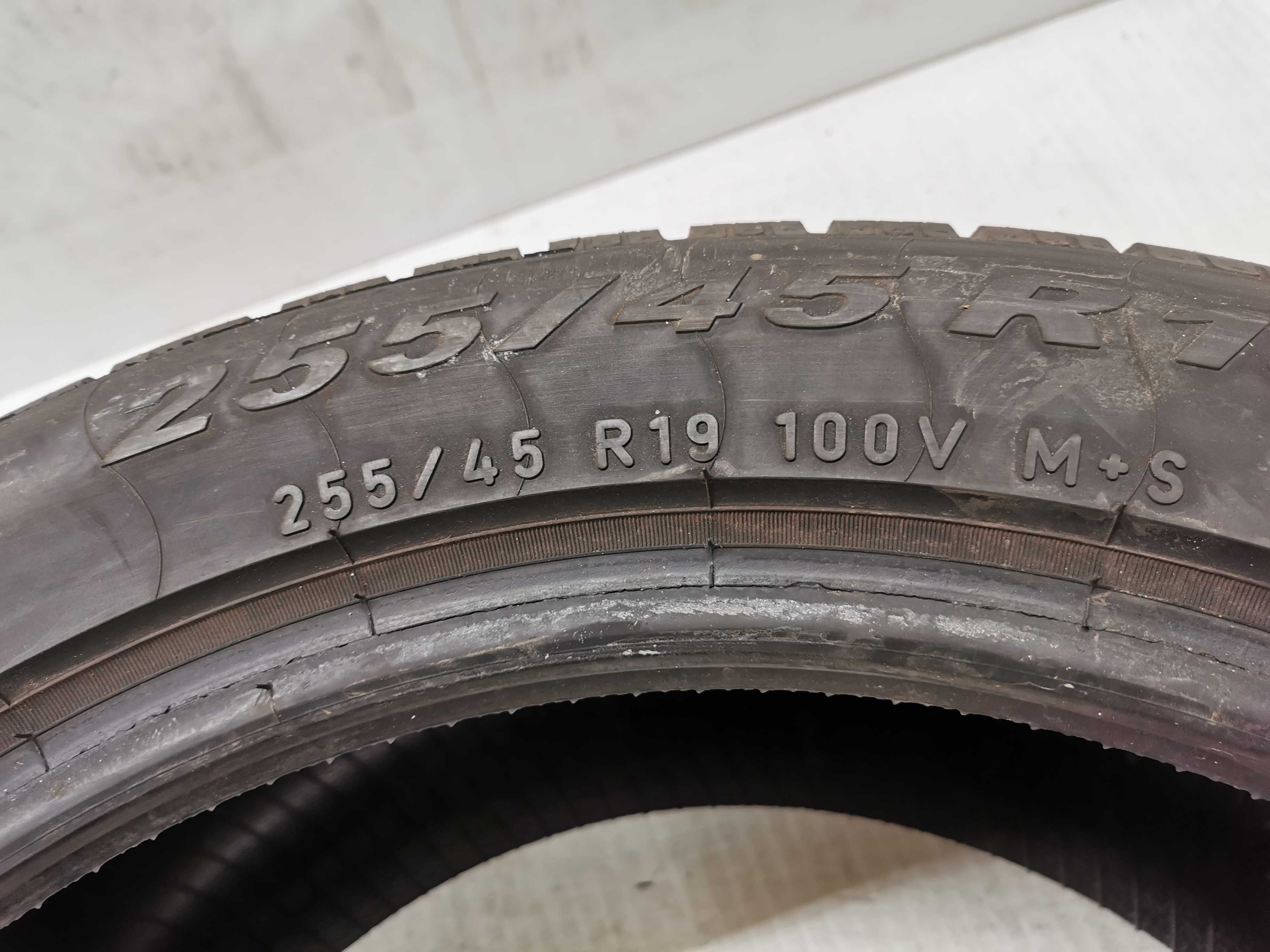 Pirelli Winter Sottozero Serie II 255/45r19 100V XL Rant N0974