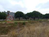 Terreno Urbano para Edificio 8 Fogos, Barreiro