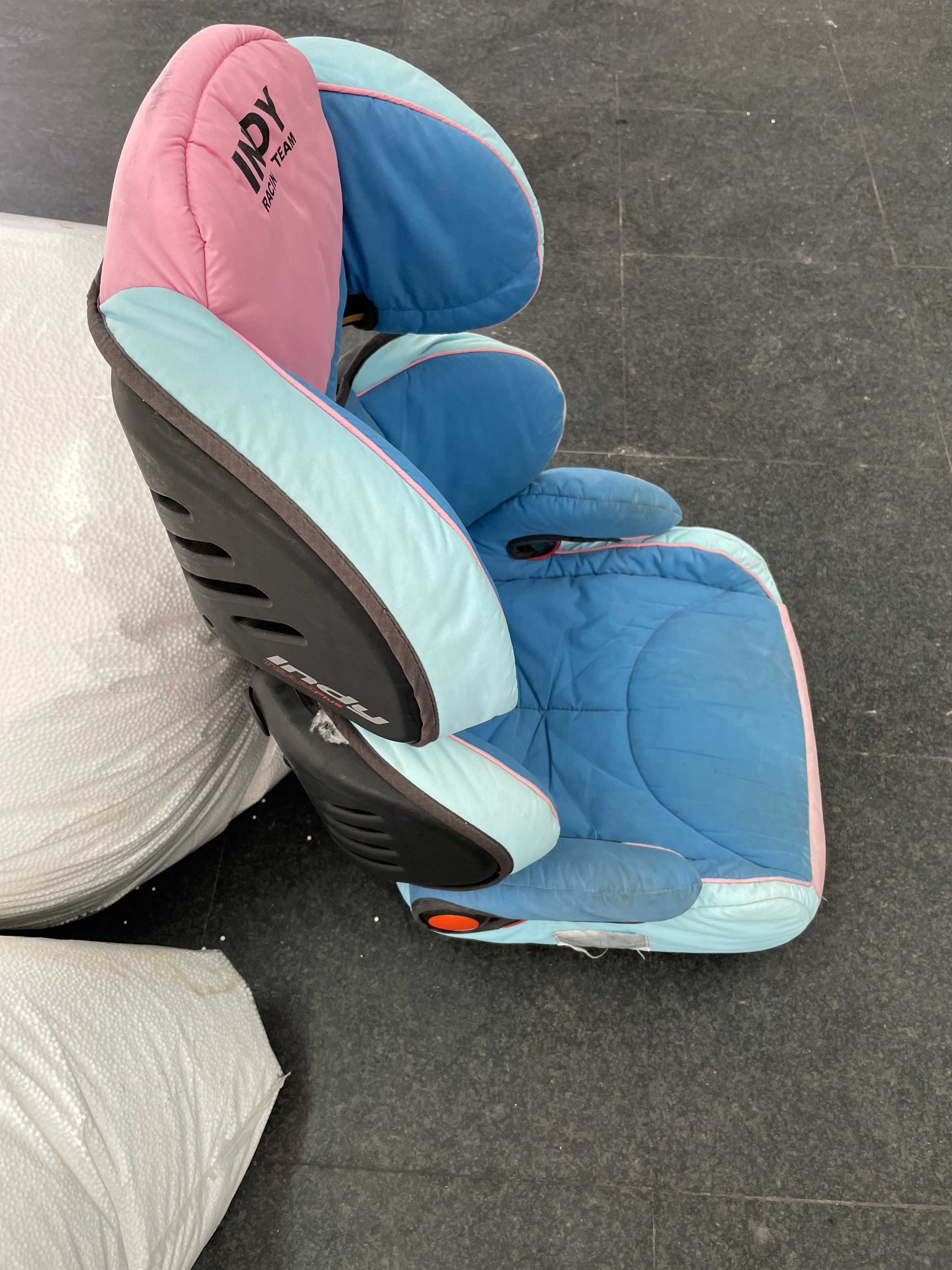 Cadeira  de bébé para automovel