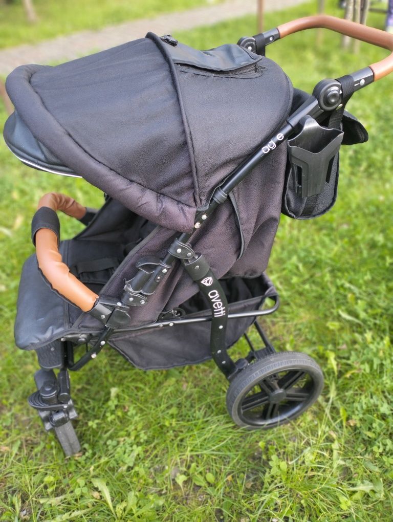 Wózek spacerowy Avetti Agile czarny