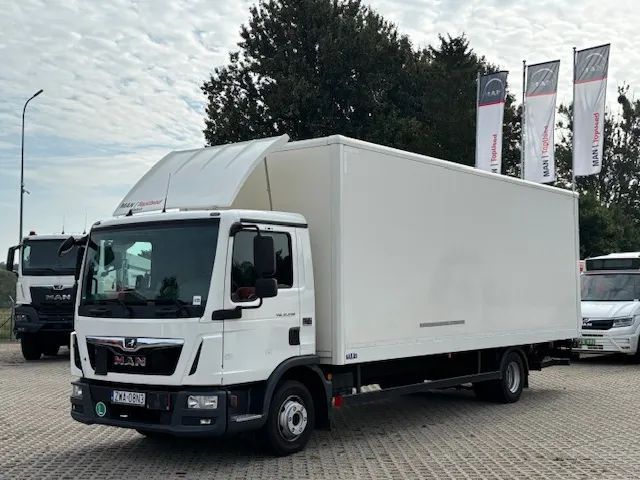 MAN TGL 12.250 KONTENER + WINDA 1500 KG  Klima, dozór windy, super stan !