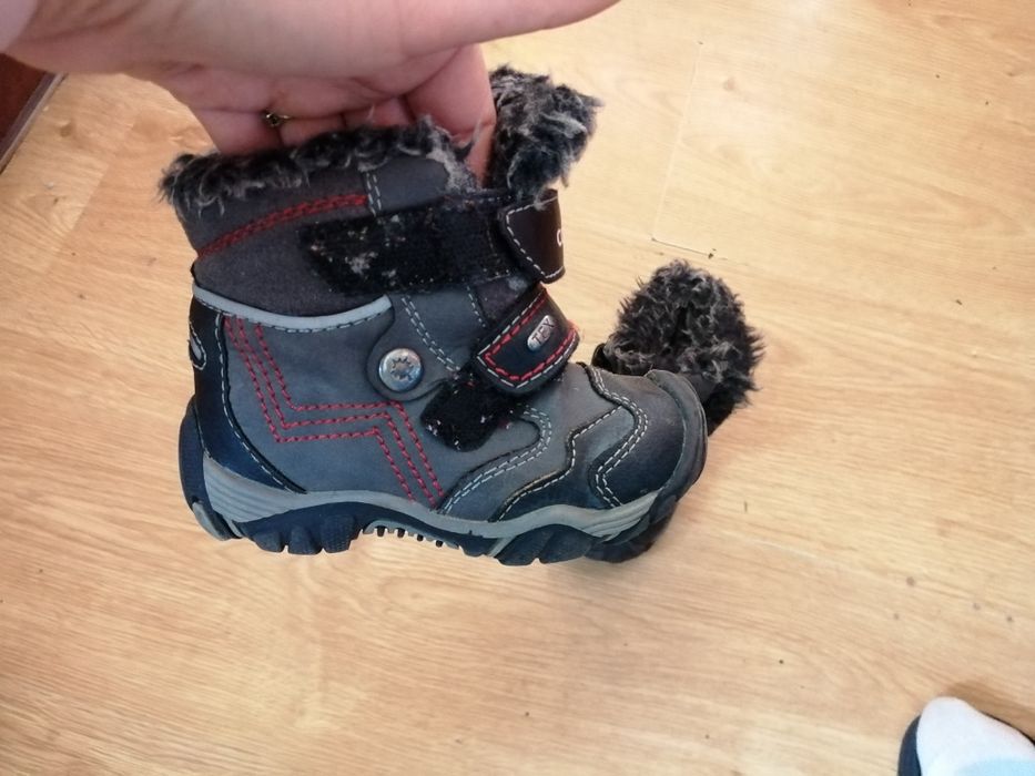Kozaki chłopięce rozmiar 22 wkładka 14cm