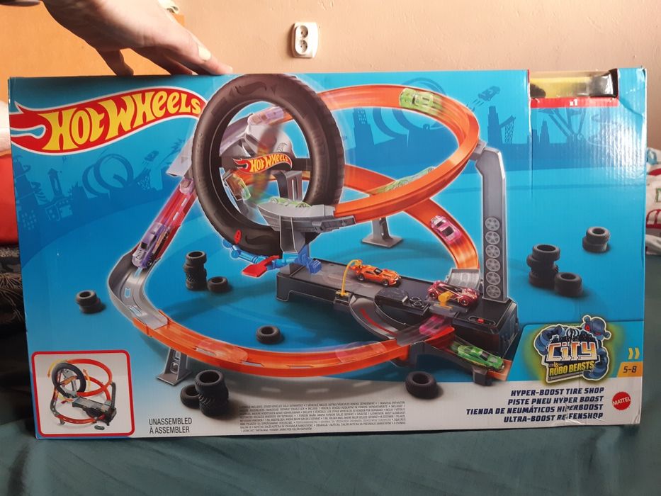 Hot Wheels GJL16 Tor City Hipertor Opona Zestaw