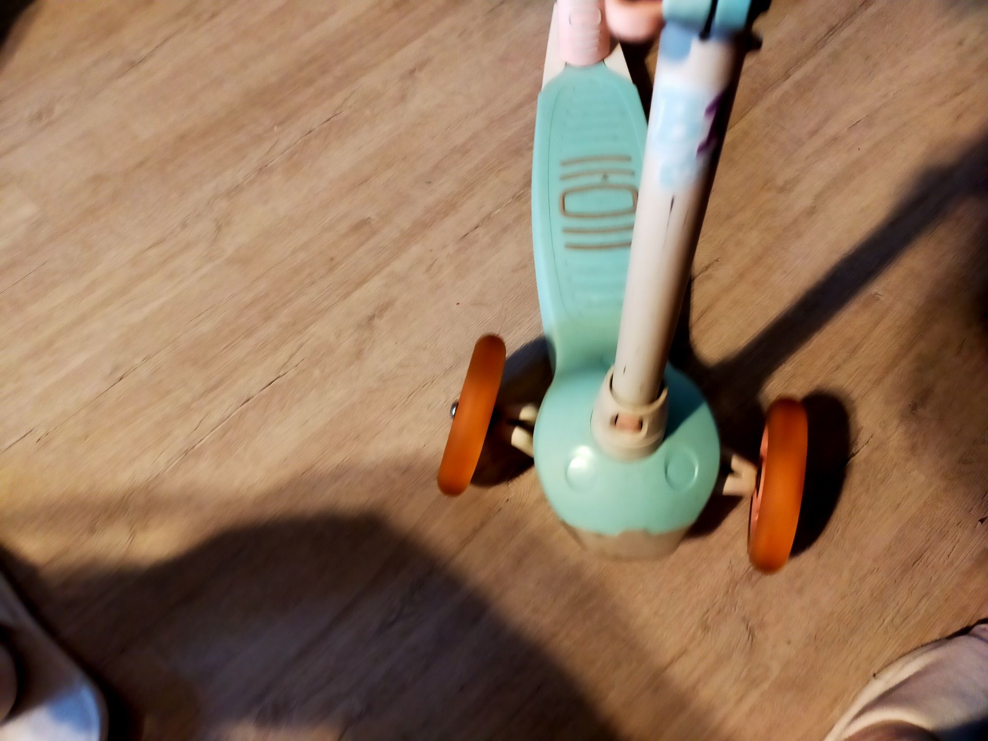 Hulajnoga trójkołowa oxelo decathlon