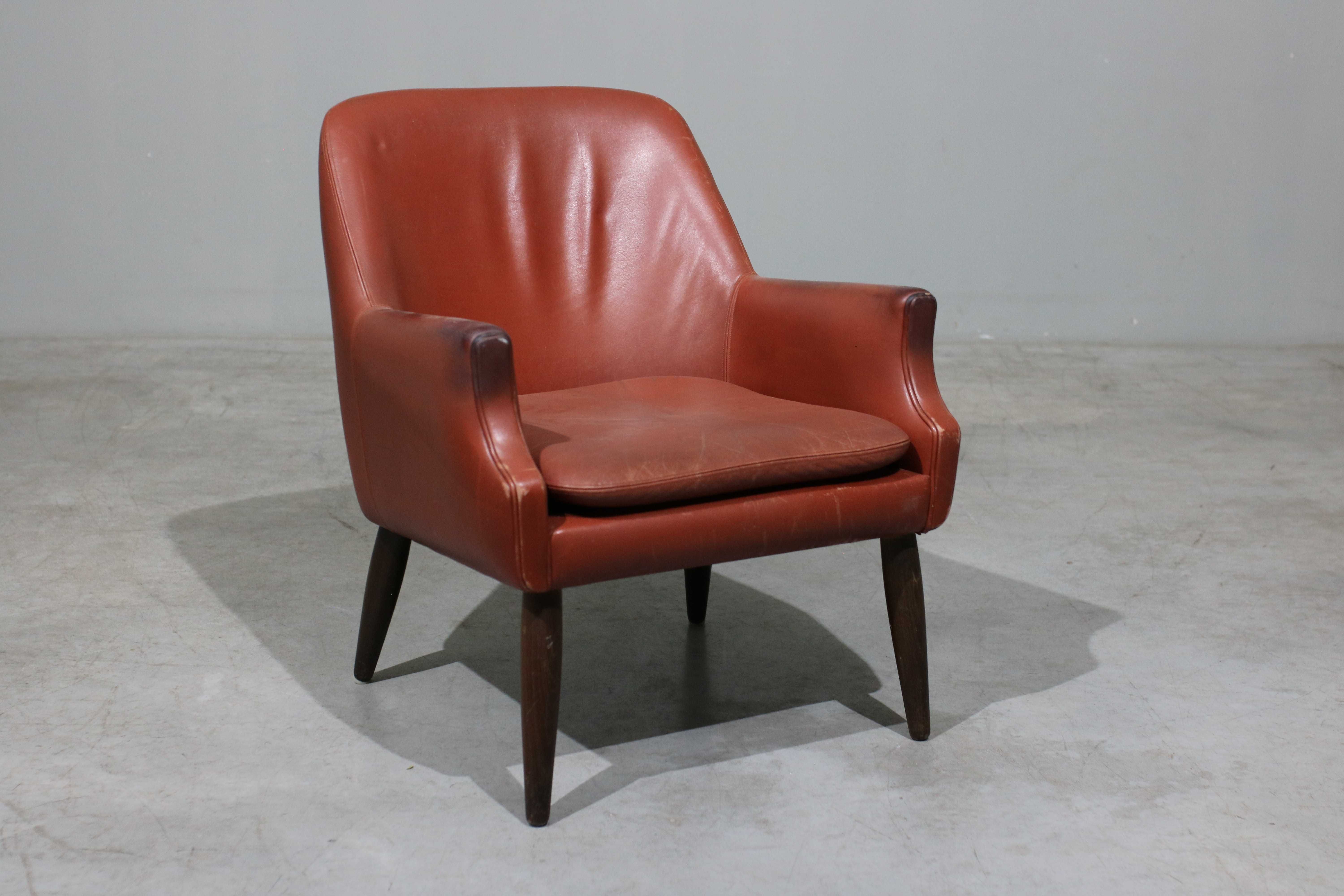 Poltrona vintage em couro