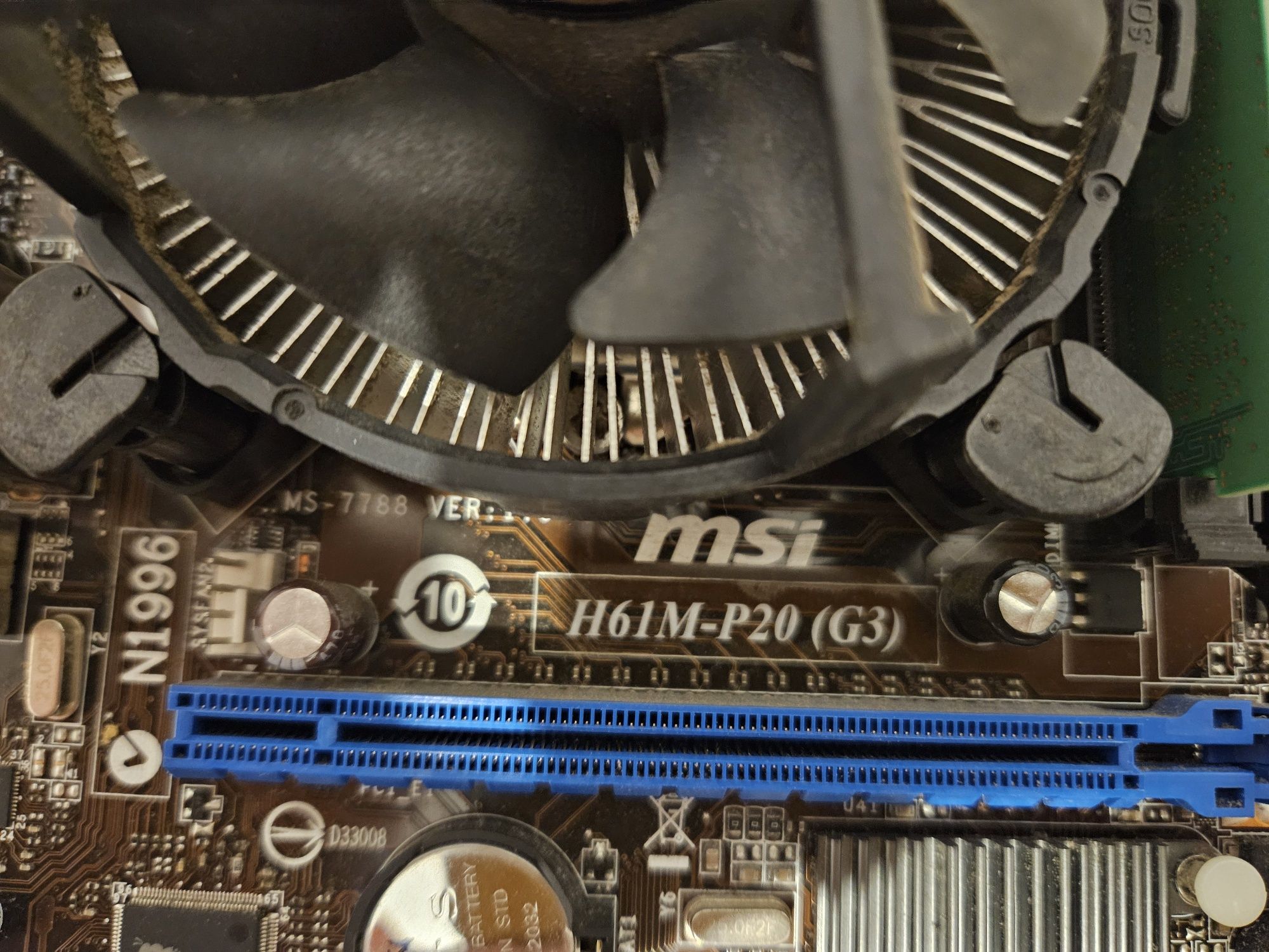 Zestaw płyta główna MSI procesor INTEL i3 z chłodzeniem kości RAM DDR3