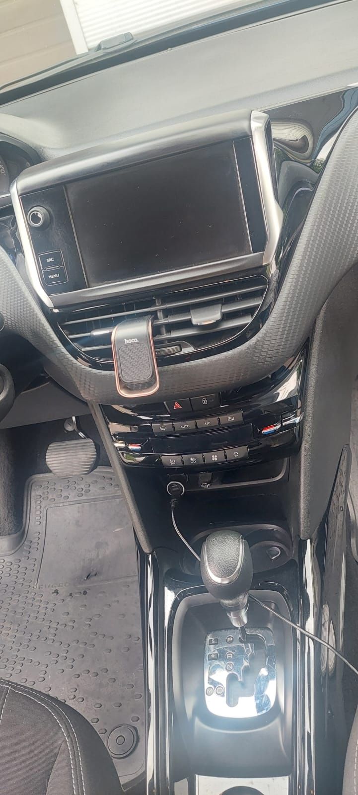 Продаю Peugeot 2008, 2019 г.в.