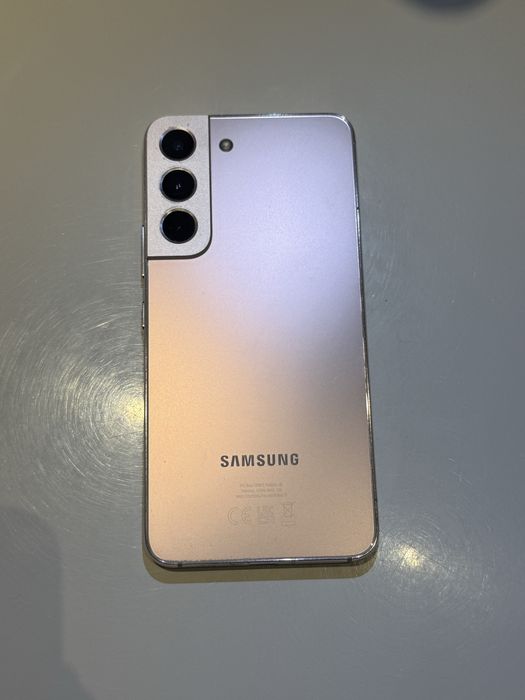 Samsung Galaxy S22 256GB Gold • Stan bardzo dobry + Oryginalne Pudełko