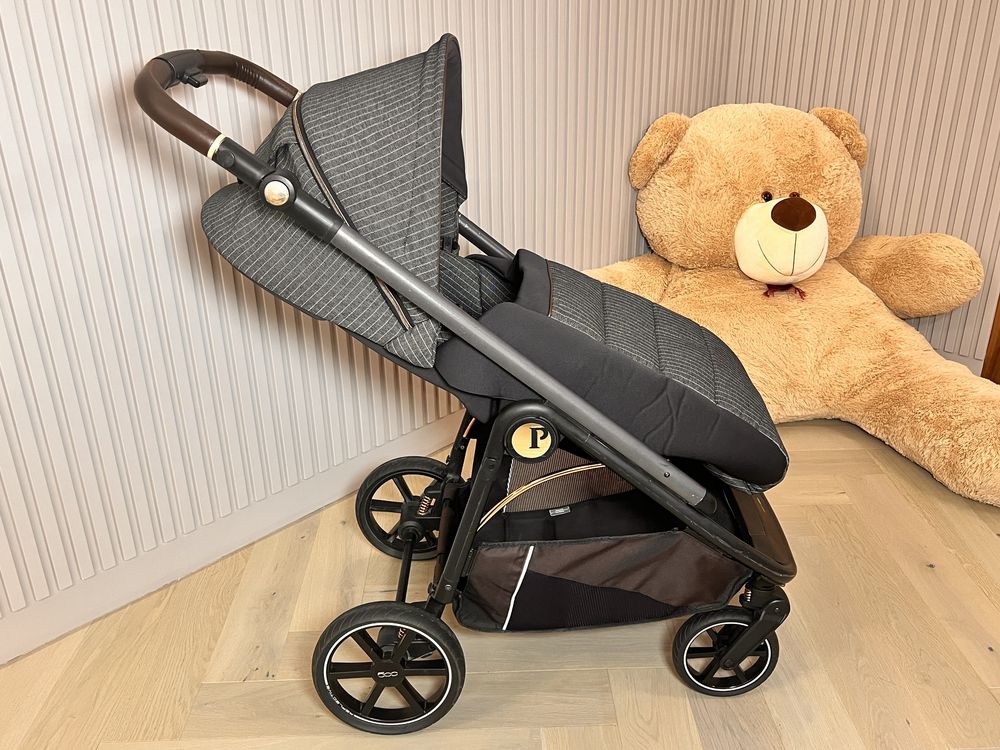 Коляска итальянская 2 в 1 Peg Perego Veloce ( люлька + прогулочная )