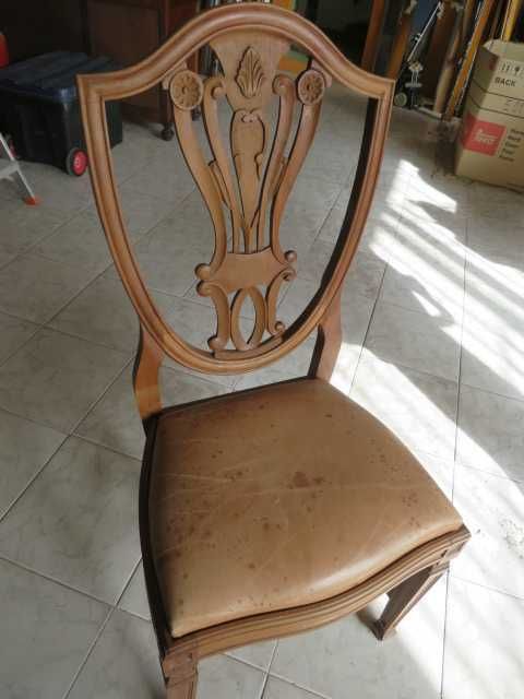Mesa  e  Cadeiras  Vintage  Nogueira