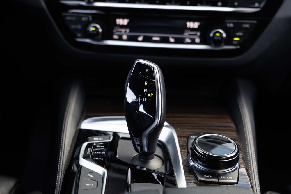 BMW G30 530D 3.0 дизель