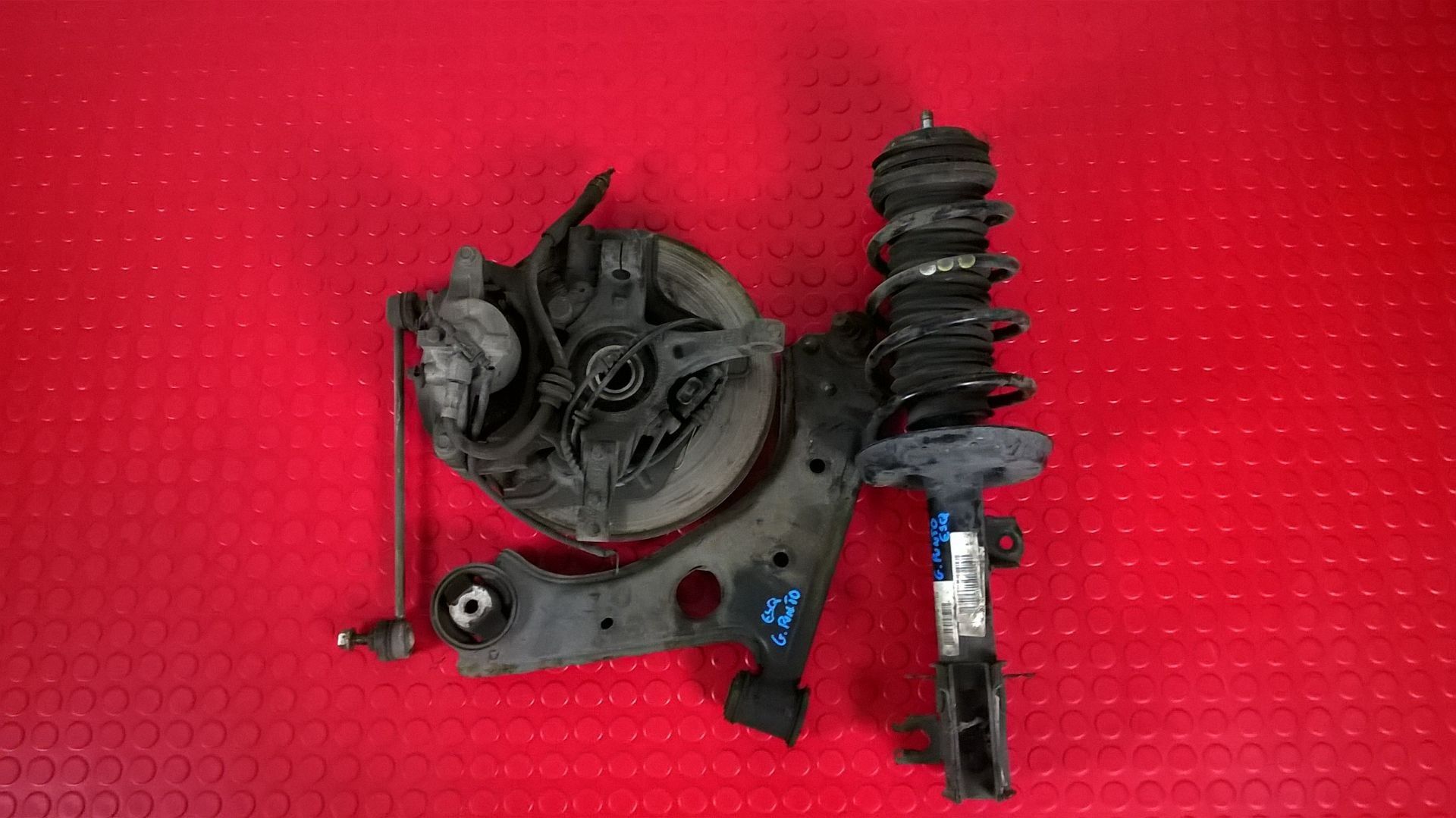 Suspensão Frente Esquerda 1.3MultiJet 90cv [Fiat Grande Punto]