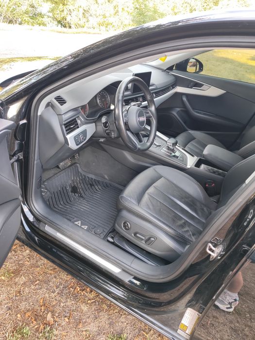 Audi A4 B9 2017 Рік