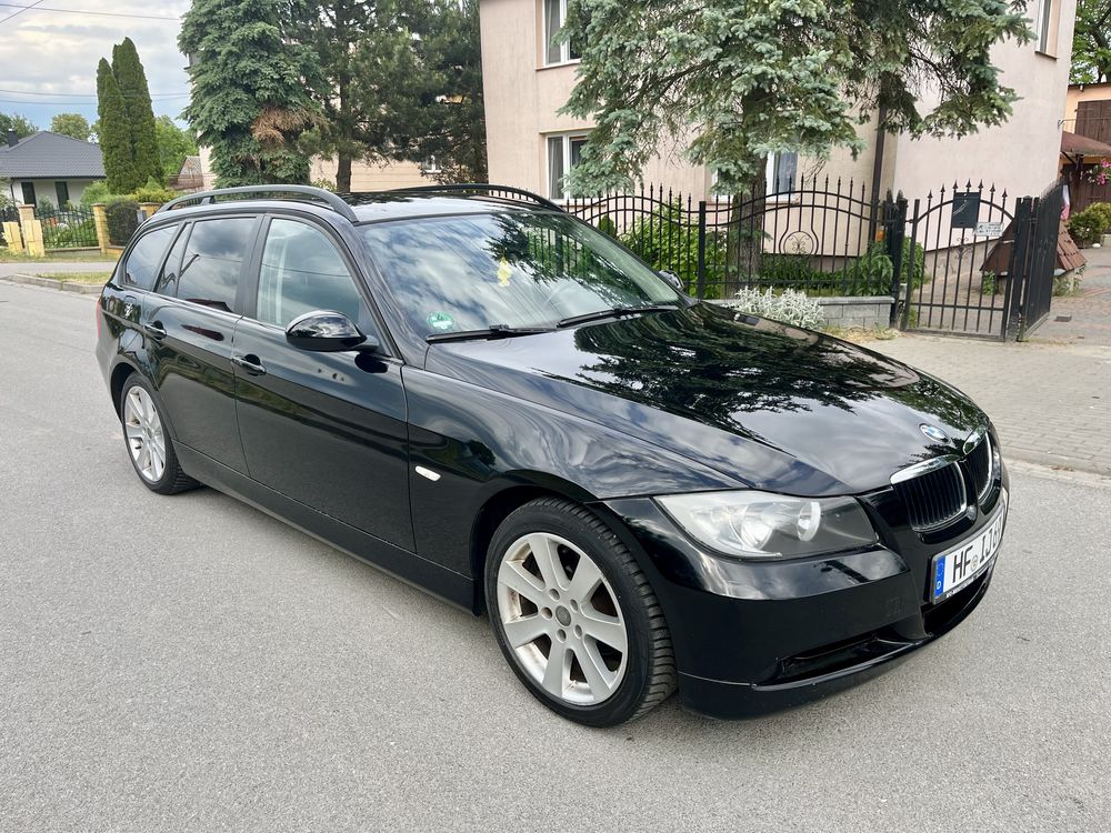 BMW E91 Schwarz 2