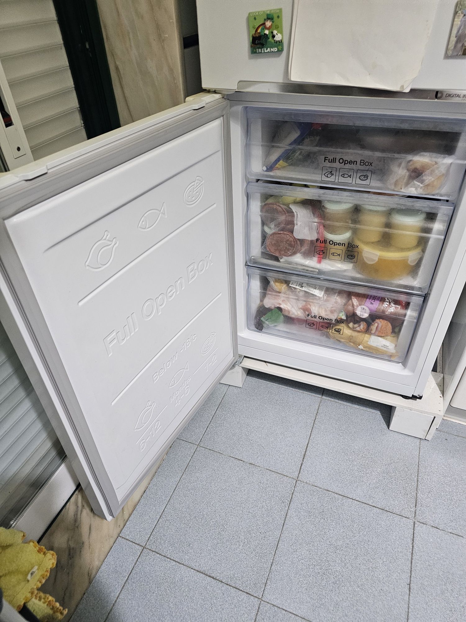 Frigorífico combinado Samsung RB29FSRNDDWW