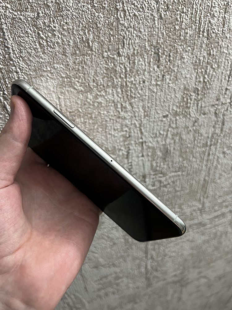 Iphone 11 pro max neverlock